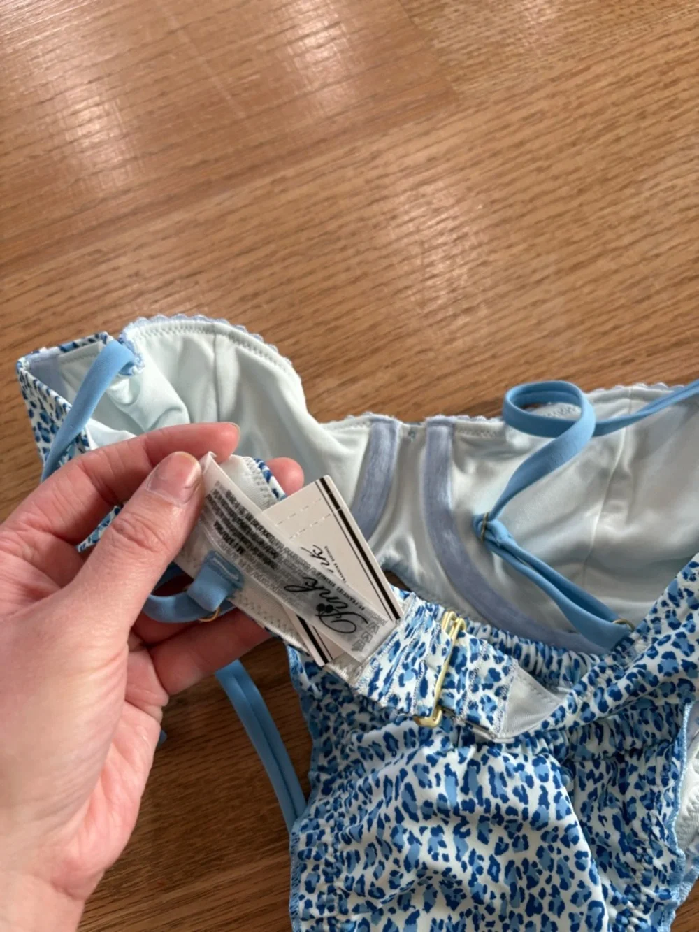 Frankie’s bikinis set